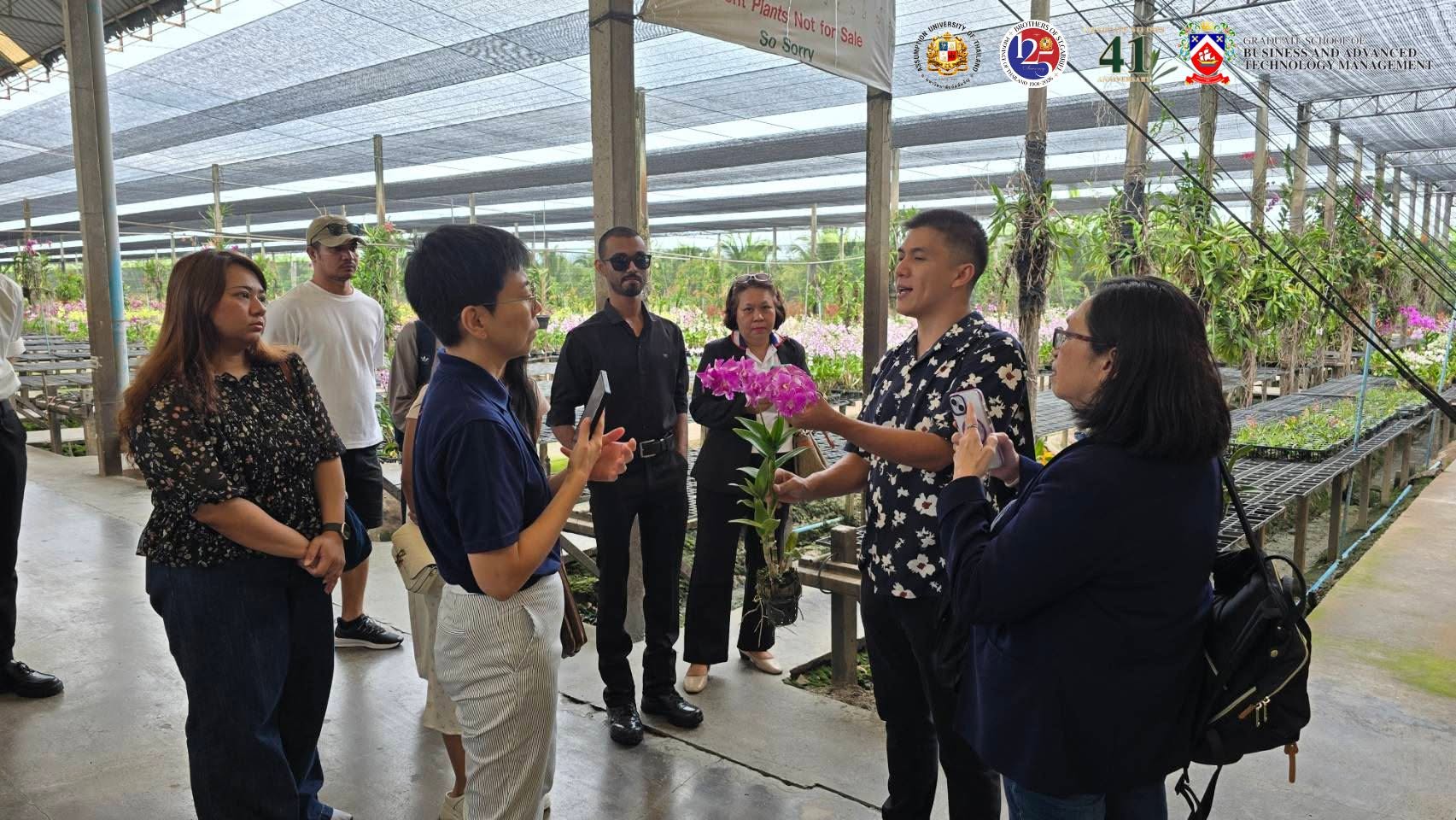 Photograph 3 accompanying: ABAC MBA Students and Faculty Members Visit Air Orchids & Lab for an Educational Field Trip