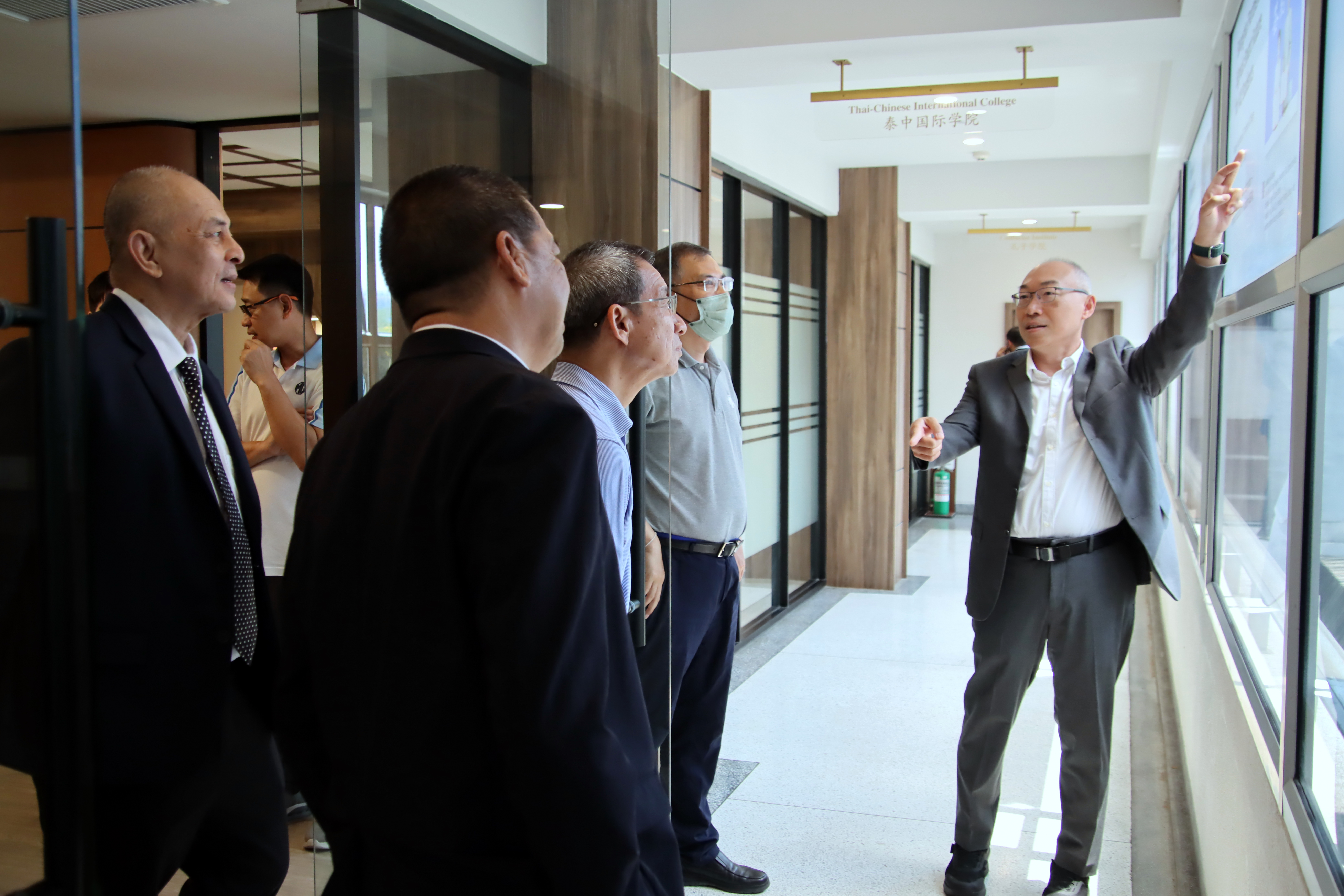 Photograph 6 accompanying: ABAC and SAIC–MG Strengthen Strategic Collaboration on EV and New Energy Development
