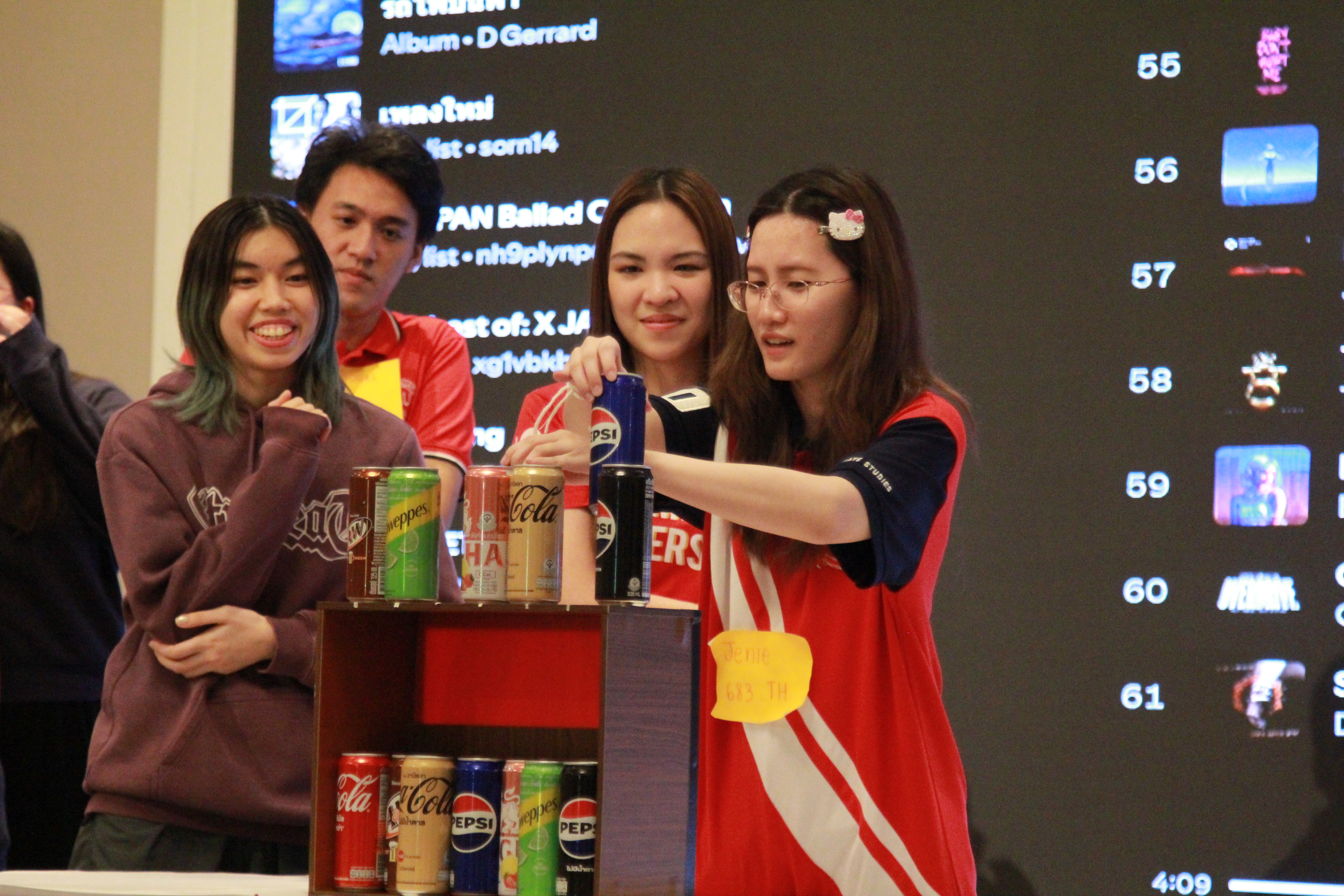 Photograph 9 accompanying: Freshmen Seminar Brought AU Graduate Students Together in Pattaya