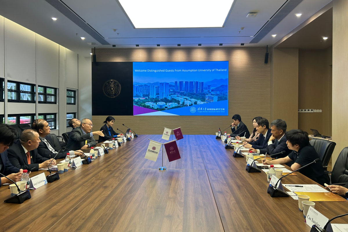 Photograph 2 accompanying: Designing Degrees for a Global Era: AU and Tsinghua SIGS Partner on Graduate Innovation