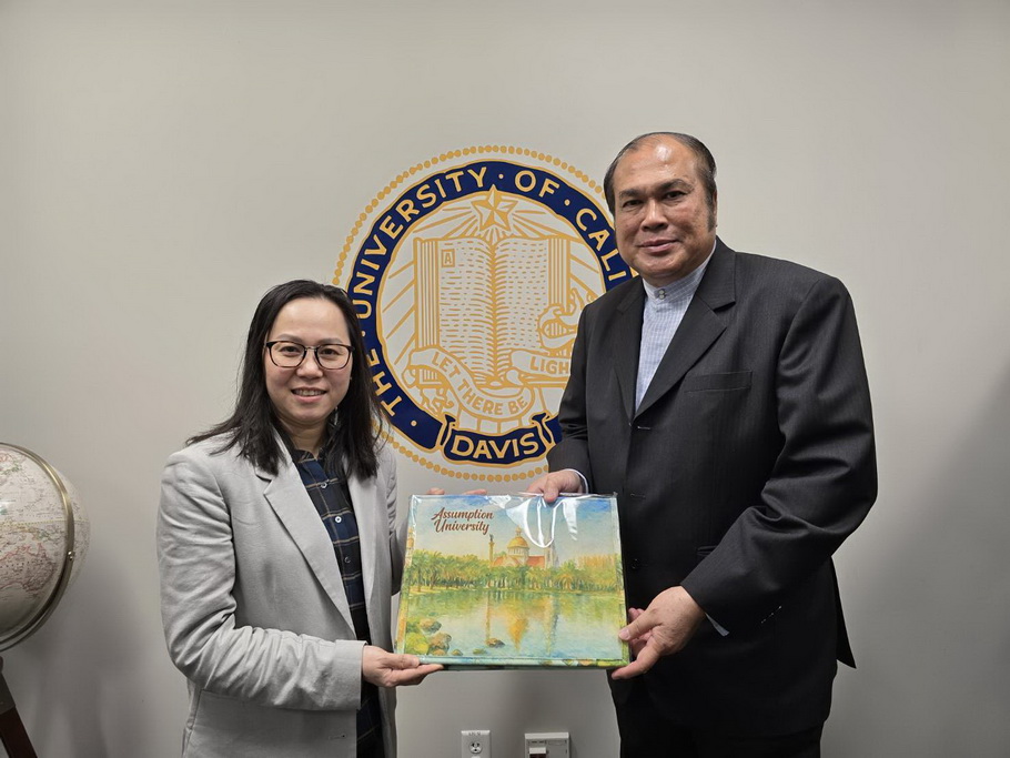 Photograph 7 accompanying: AU Deepens Strategic Partnership with UC Davis