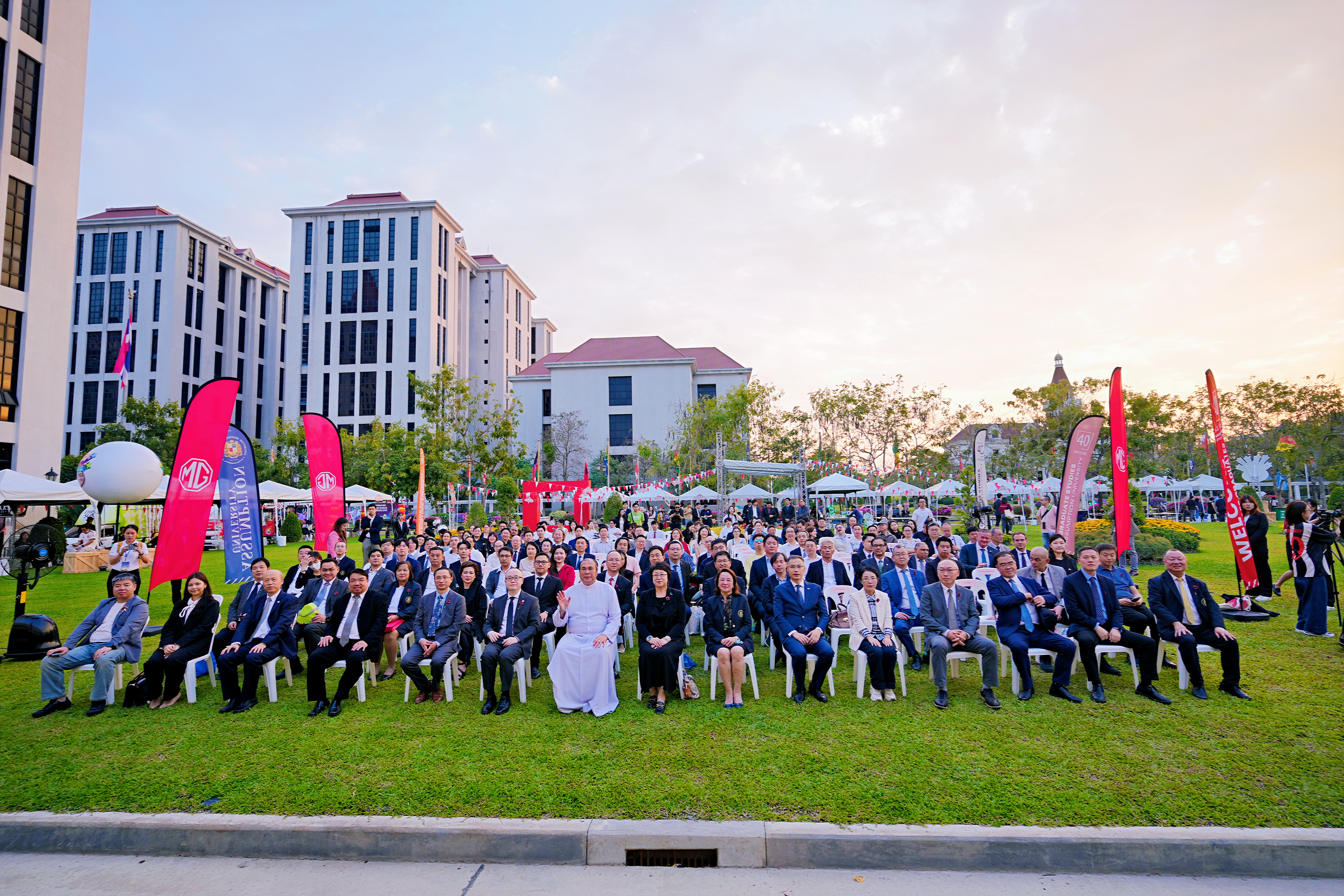 Photograph 8 accompanying: AU Showcases Industry Collaboration in New Energy Development Journey Book